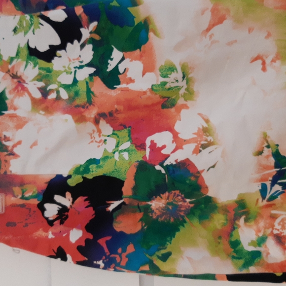 🌞3/$60 Worthington Floral Skirt - Picture 2 of 4